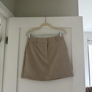 Aritzia Babaton skirt in tan